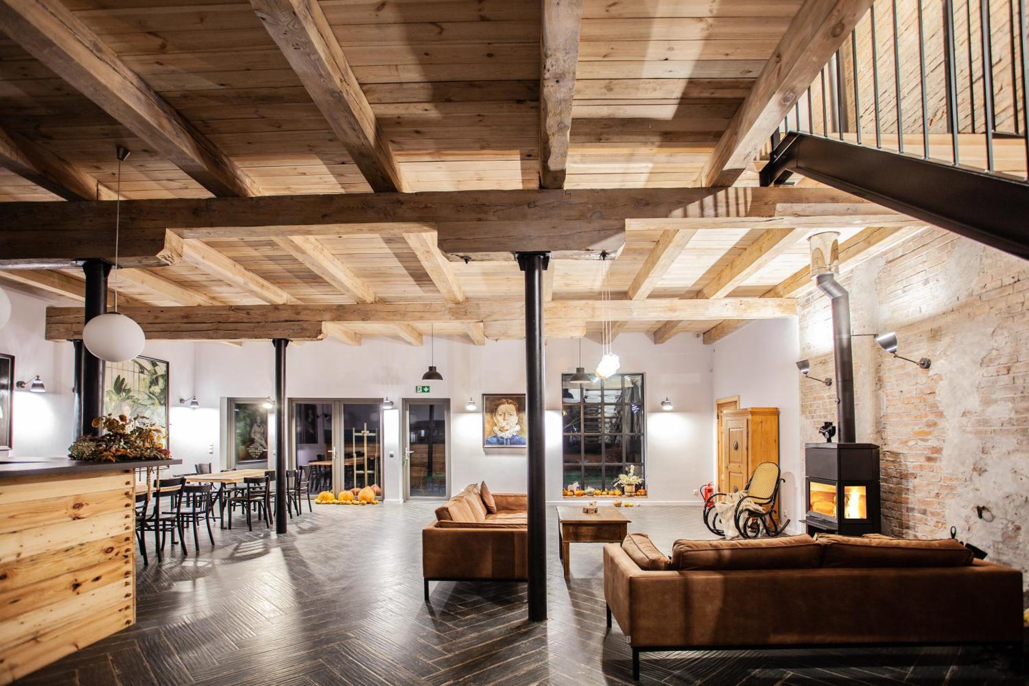Stajnia Lipnik Apartments Kadyny Exteriér fotografie